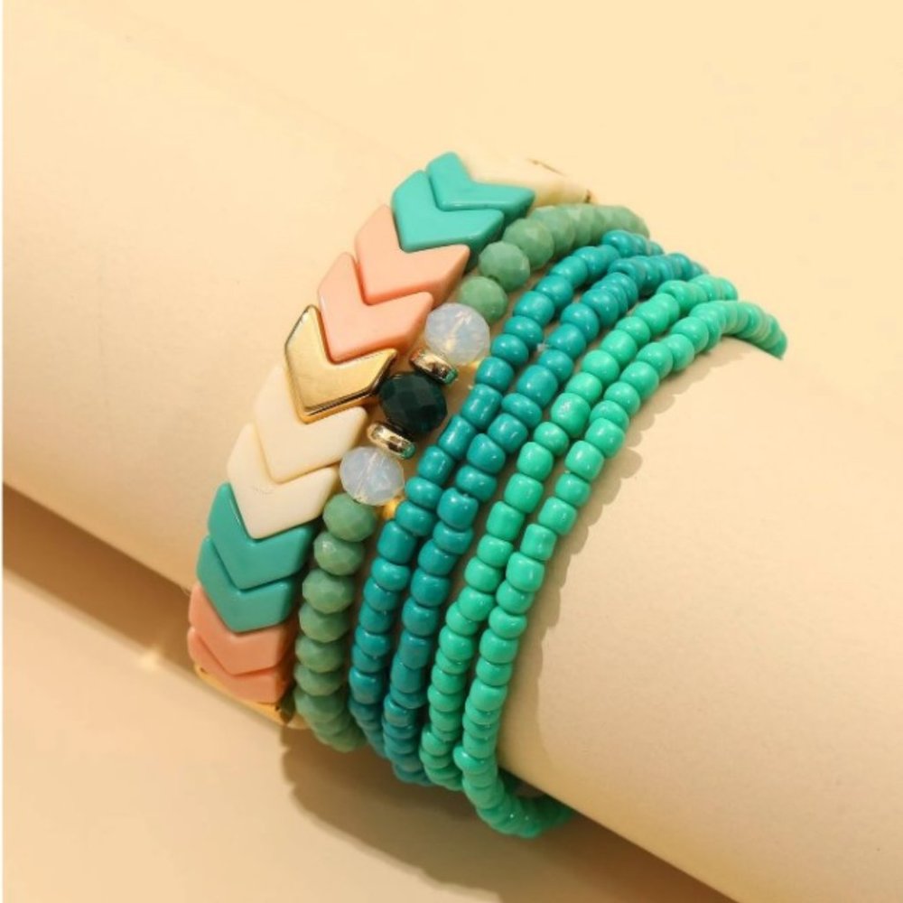 3 for $35/ 6 pieces bracelet with colorful bead - Picture 1 of 2